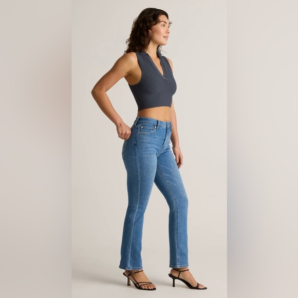 Quince Bella Stretch High Rise Kick Flare Jeans in Medium Wash Size 26 New - Picture 3 of 4